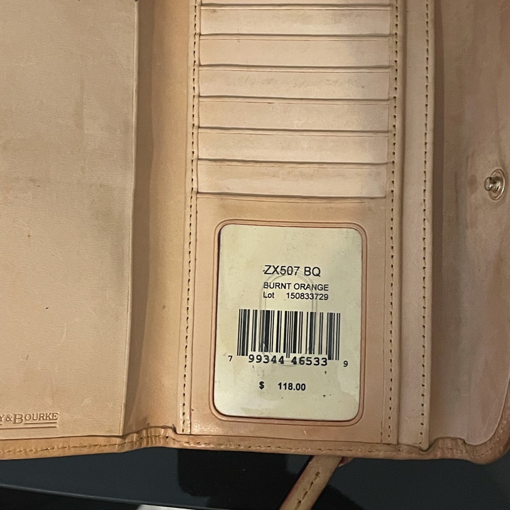 Dooney & Bourke - Picture 2 of 4